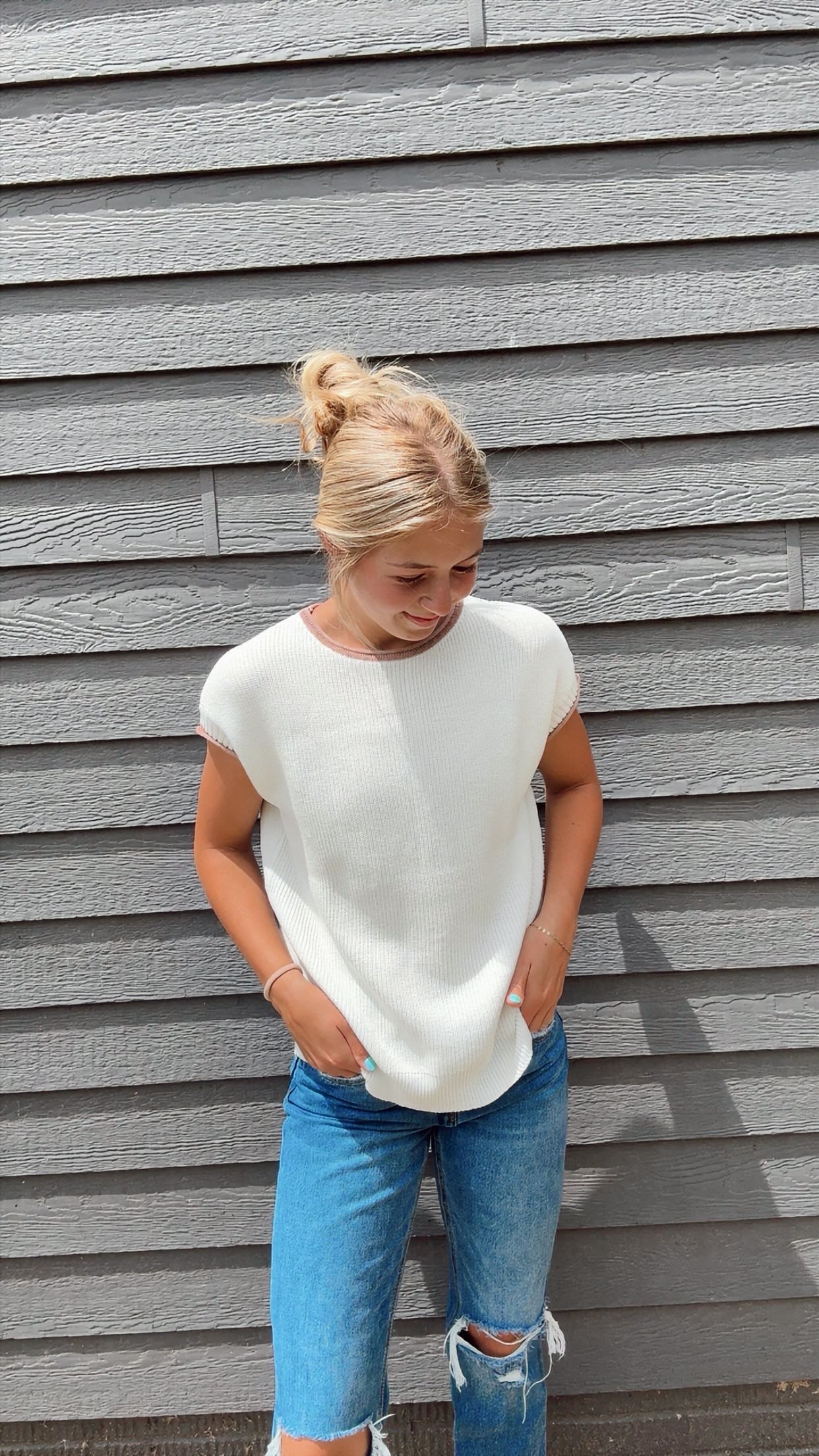 Contrast Trim Round Neck Short Sleeve Knit Casual Top