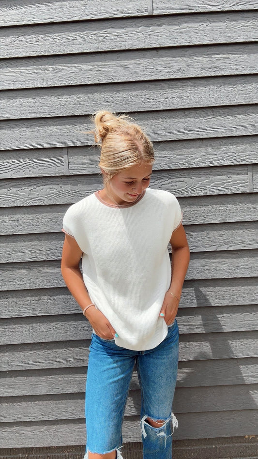 Contrast Trim Round Neck Short Sleeve Knit Casual Top