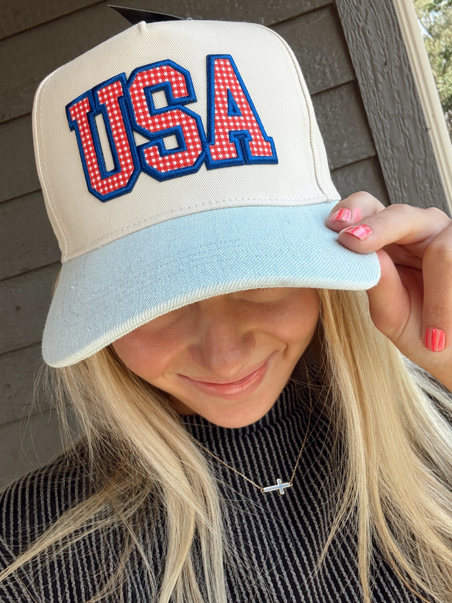 USA - Checkered Trucker Hat